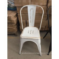 O metal industrial molda a cadeira empilhável colorida Dinning do revestimento oxidado para a barra